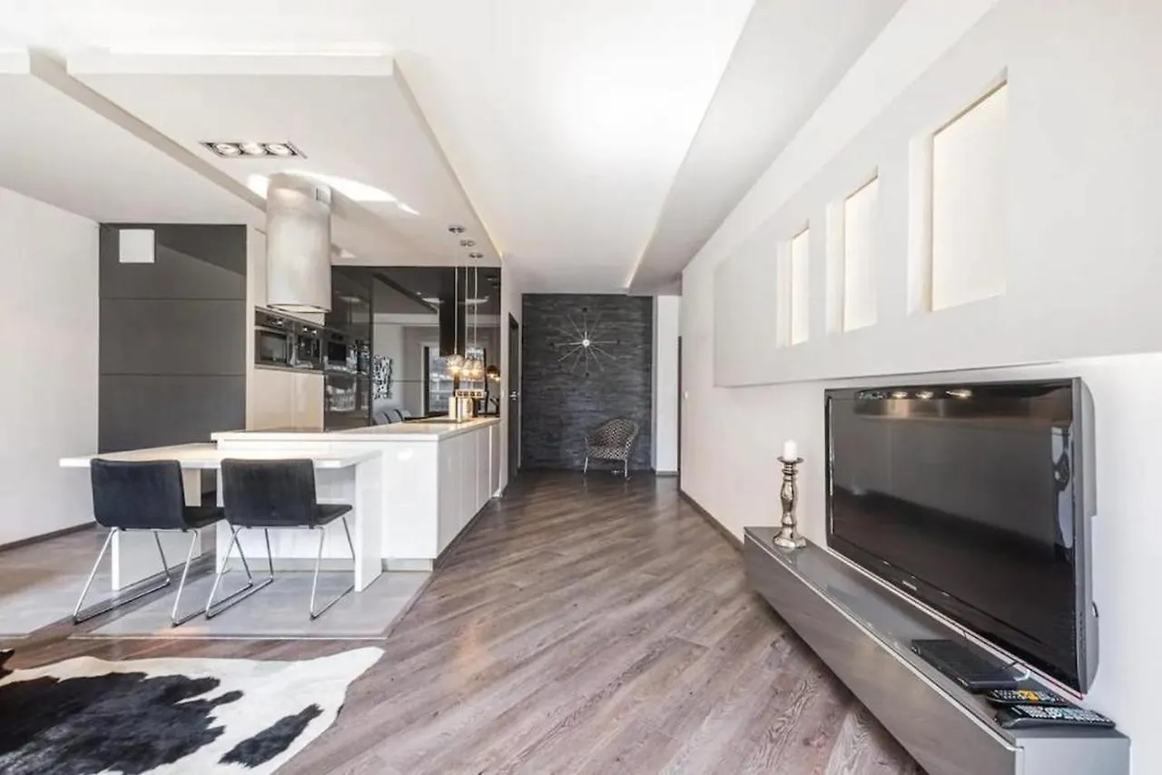 Cosy And Bright- Golden Apartments- Old Town&Sz5-6 Gdansk 0*,